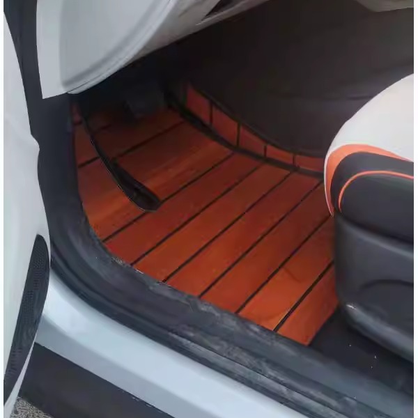 起亚嘉华索兰托智跑狮跑霸锐脚垫