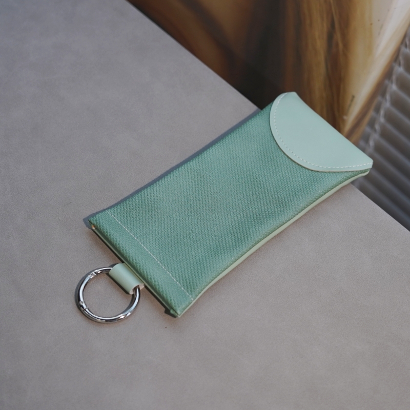 高级感眼镜袋送眼镜布