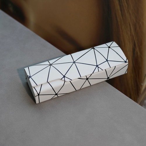 高级感眼镜盒送眼镜布