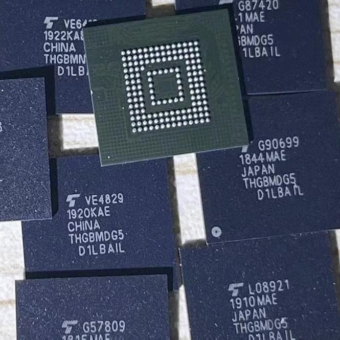 原USB4500-03-1-A LM1117T-5.0/NOPB TD24C512-TLPTR 2-178293-2