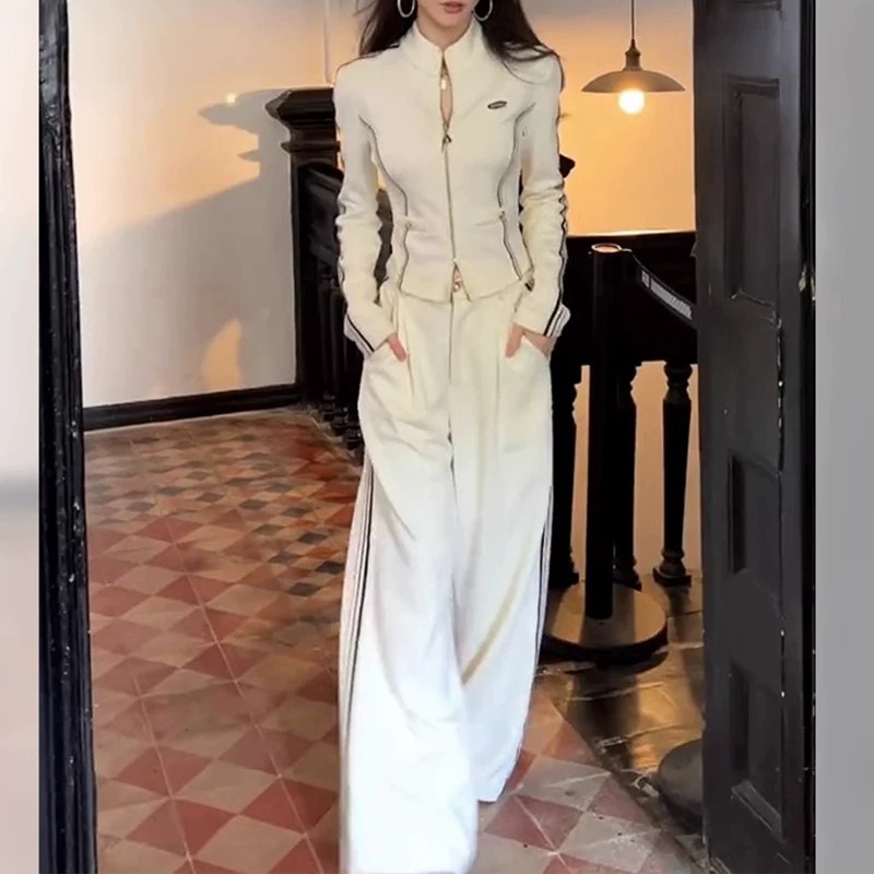 欧洲站高级感休闲时尚套装女春秋2026新款运动显瘦修身卫衣两件套