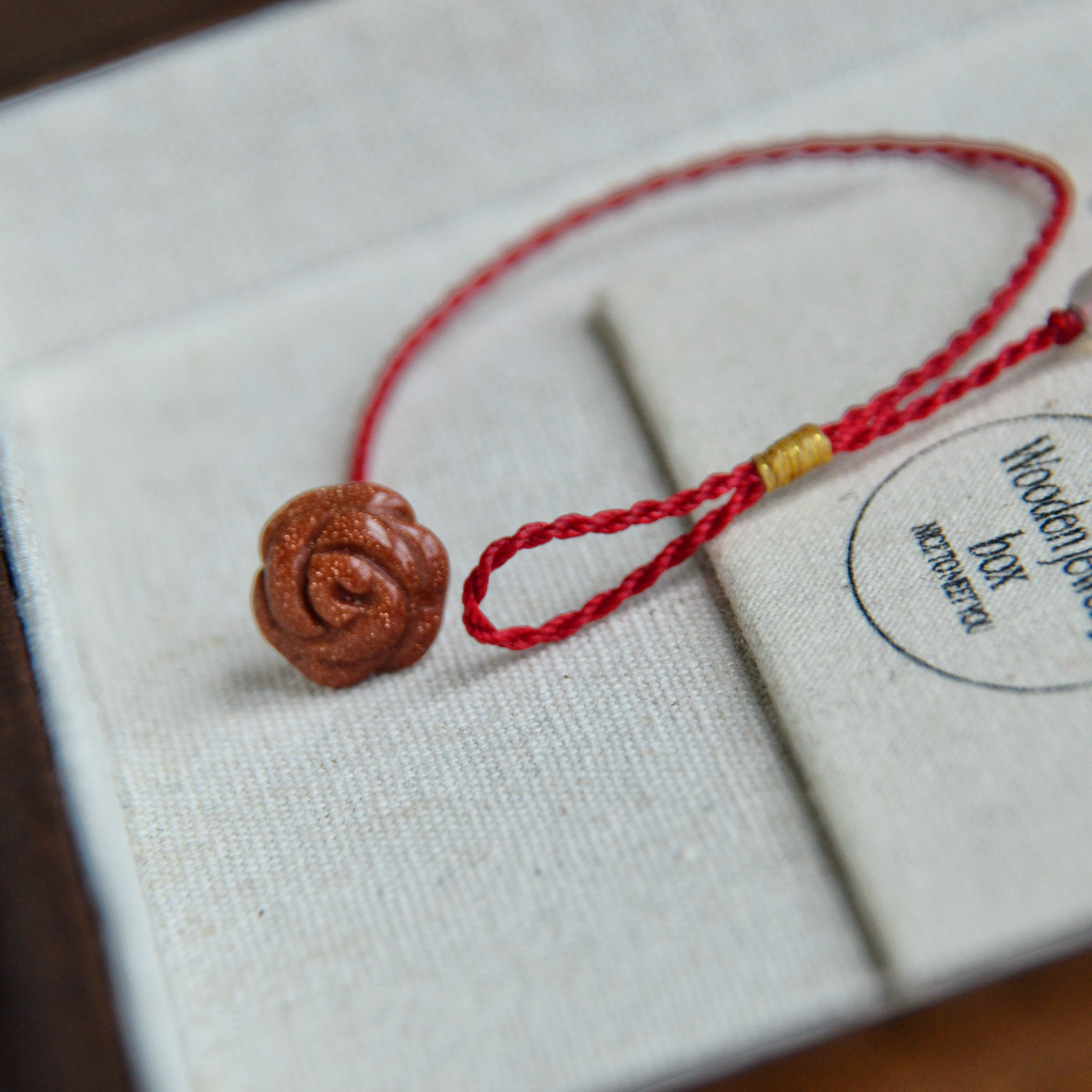 是超特别的玫瑰花手链