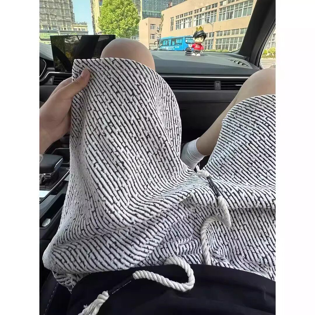 仓树一石夏季新款斑马纹短裤男士潮流宽松直筒中裤男款休闲五分裤