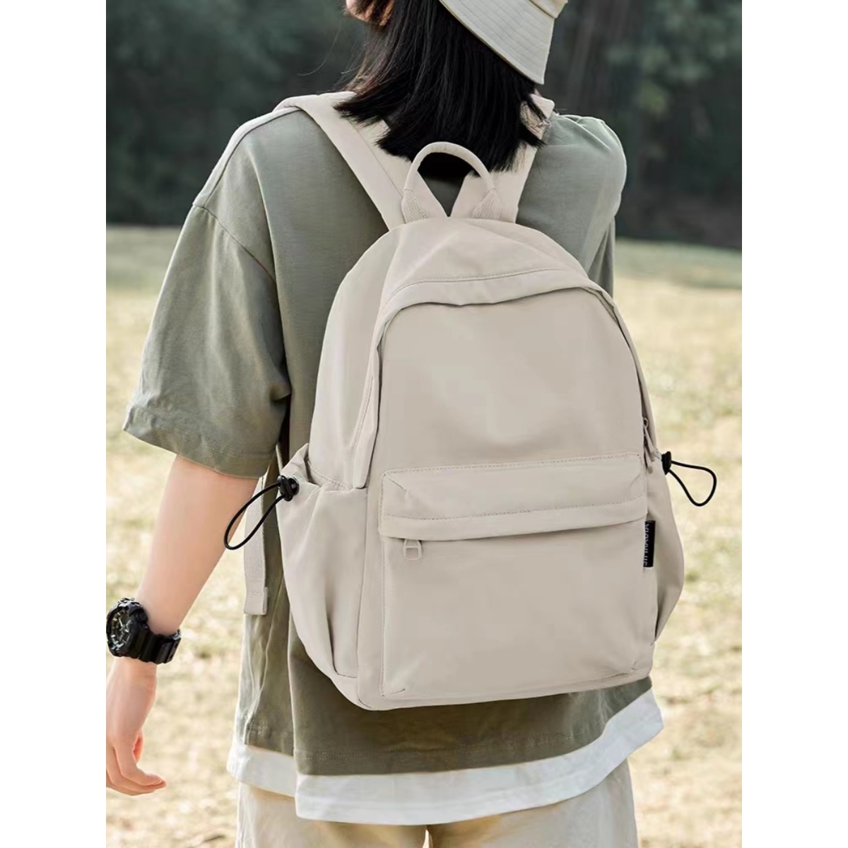 2024女大学生高中生上班通勤双肩包简约书包轻便户外出游旅行背包