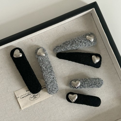 温柔少女~灰色毛呢发夹爱心bb夹复古风发夹高级感侧边夹发卡