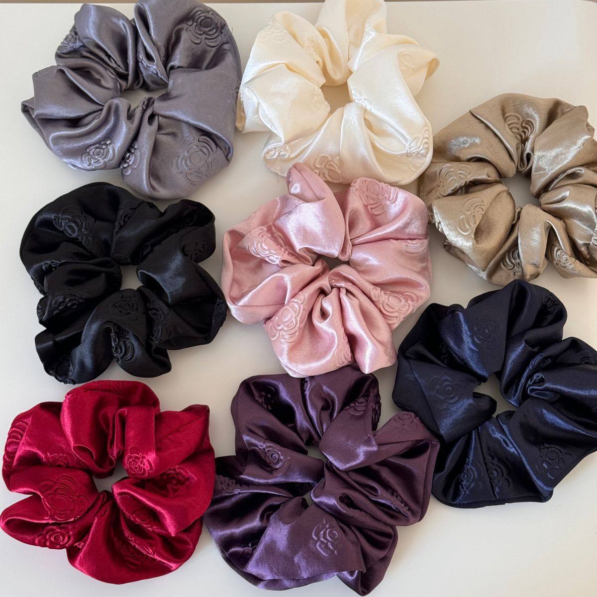 山茶花印花缎面大肠发圈时尚气质百搭大肠发圈精致丸子发绳发饰,户外/登山/野营/旅行用品,旅行发卡,淘宝优惠券,粉丝福利购,淘宝优惠卷