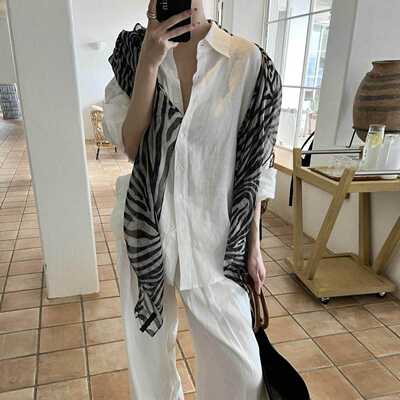 正确版Textured Zebra Scarf 斑马纹微透肌理感围巾方巾