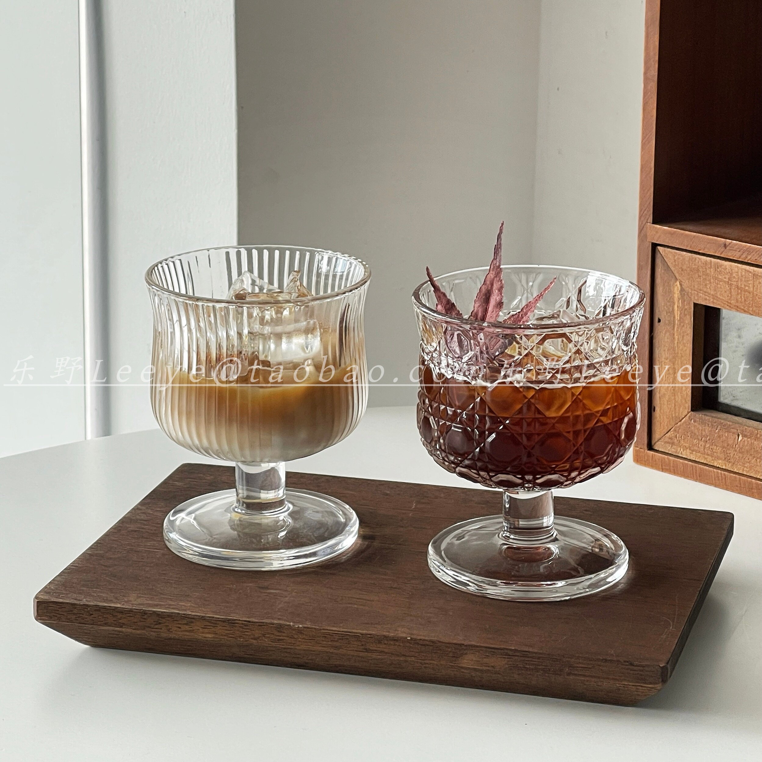 高颜值ins风复古矮脚红酒杯果汁饮料杯设计感小众家用玻璃牛奶杯