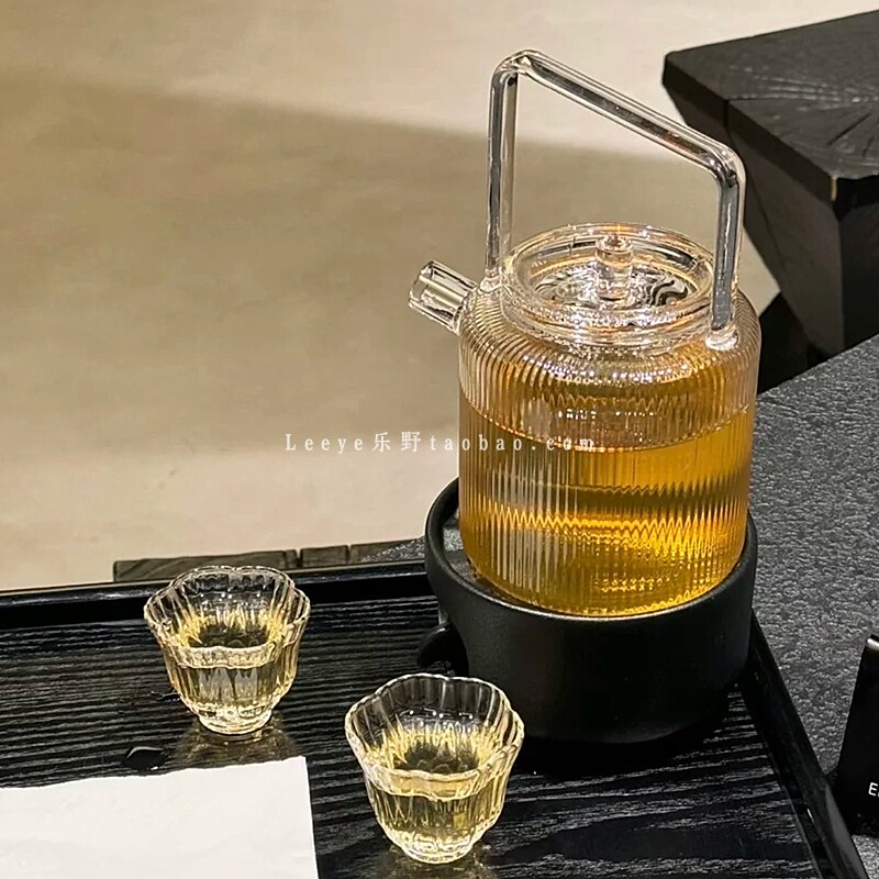 高级感轻奢风下午茶花茶杯茶壶