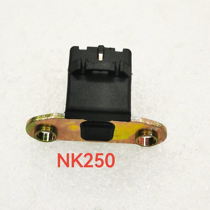 春风NK250摩托车3触发线圈 曲轴位置传感器孔距30mm 410欧姆