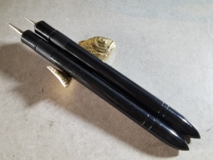 阅古斋日本产铁笔两支万古謄写用笔油印蜡纸刻字笔文具满五十包邮