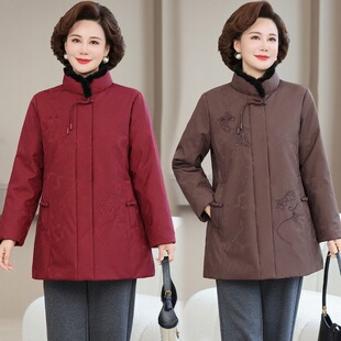 冬季妈妈装小款羽绒服女短款2026年新款中老年宽松白鸭绒保暖外套