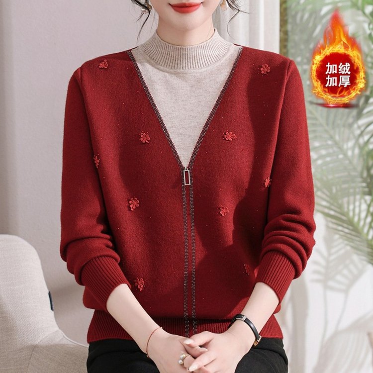 妈妈装秋冬内搭毛衣一体绒保暖上衣中老年人女加绒加厚打底衫