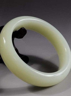 天然和田玉62mm圈口手镯正品