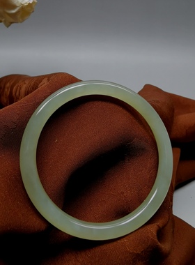 21年老店天然和田玉手镯53mm圈口细条美人玉镯编号5331