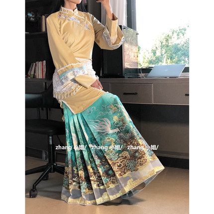 新中式国风绿色改良汉服旗袍马面裙女秋冬绝美宽松长款大摆裙伞裙