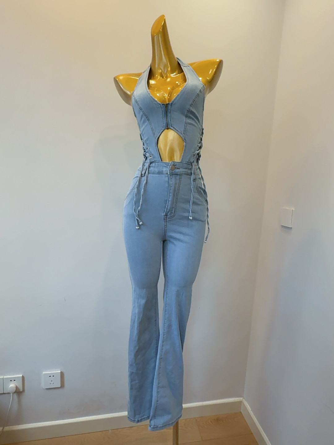 100%实拍欧美风新款纯欲性感辣妹连体裤女气质度假套装