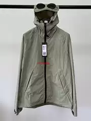 Spring and Autumn High-Quality Men's Mesh Jackets Youth Outdoor Waterproof Nylon Jackets Men's Jackets