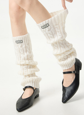 白色布标袜子女加厚冬季保暖毛线针织堆堆袜套辣妹纯棉显瘦腿套