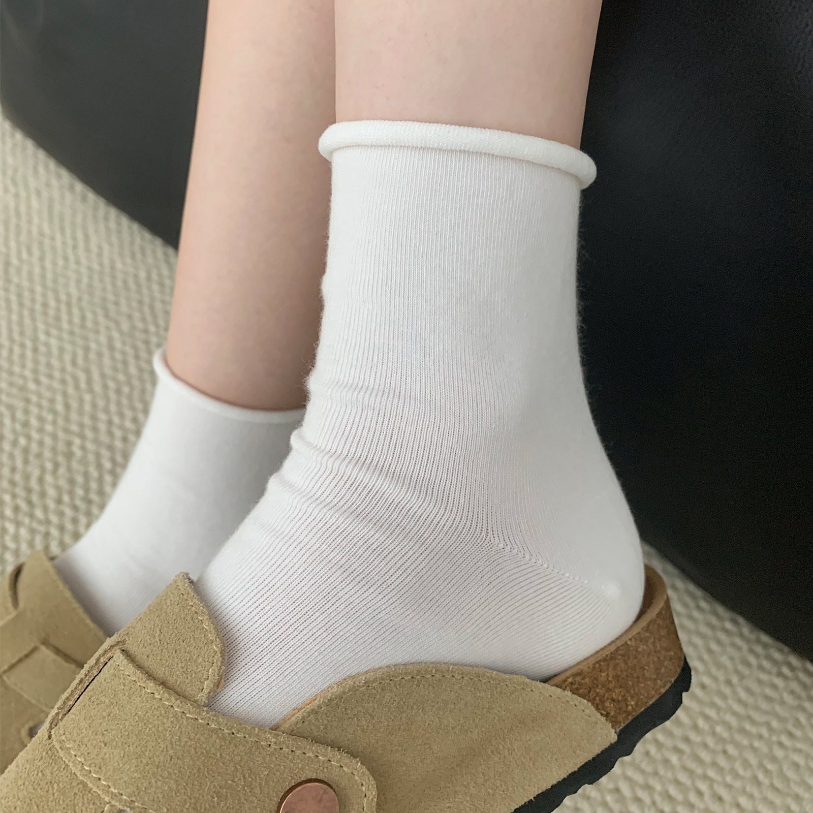 勃肯鞋袜子女秋冬款纯棉防臭吸汗短袜白色中筒卷边短筒袜配小皮鞋