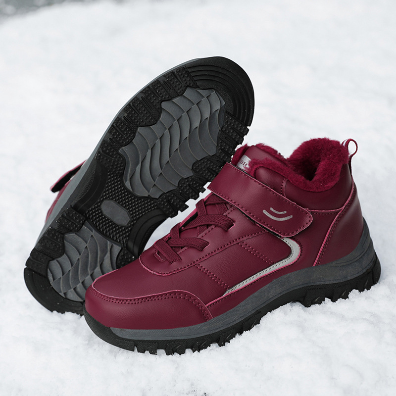 棉鞋冬季女大码妈妈保暖健步鞋男皮面防水防滑加绒休闲运动雪地靴