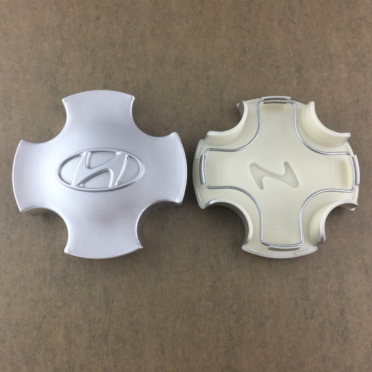 适用于北京现代伊兰特汽车轮毂盖铝合金轮盖04-06款车轮中心盖标