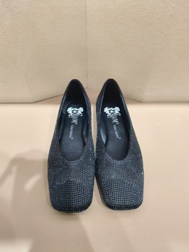 VMe舞魅新款时尚鞋休闲鞋带钻VS26 A6504