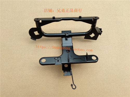 新大洲本田摩托SDH125T-35/38U+NS125D优加前挡泥板前大灯ECU支架