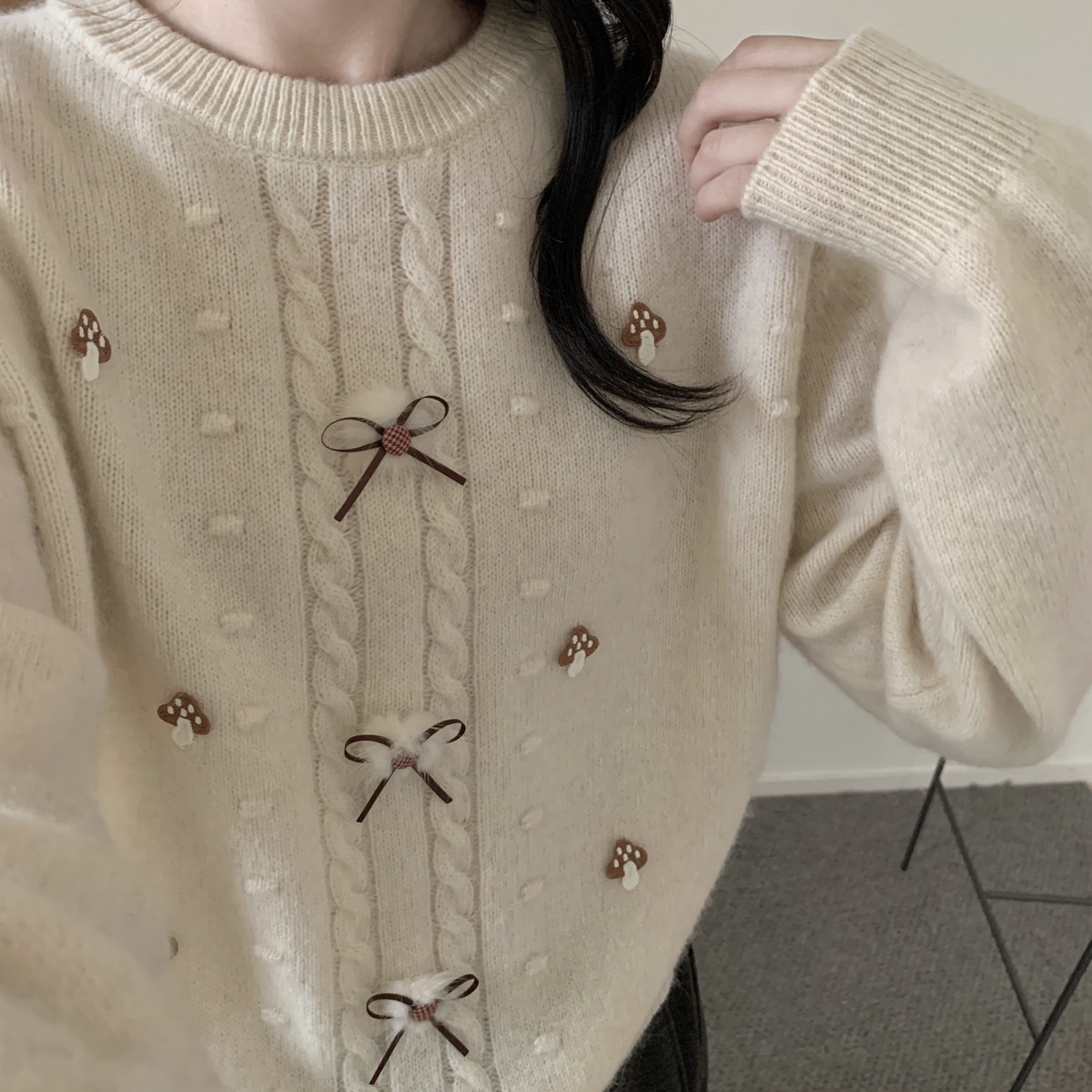 MUUTIS牧缇-体装饰麻花蝴蝶结阿拉善骆驼毛衣(含50.6绵羊毛)DD51&