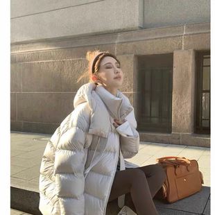 羽木服饰-冬上新一衣一码可溯源连帽拉链中长款羽绒服9060