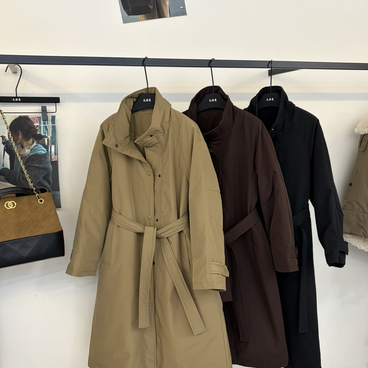 毛漂亮-白鹅绒简约气质长款羽绒大衣保暖羽绒服外套(配腰带)8709