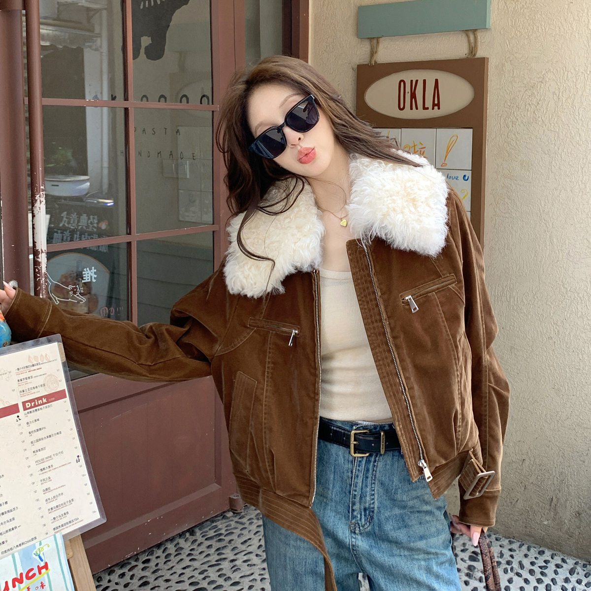 Secret Guest-冬新保暖羽绒服外套(配毛领滩羊毛真毛可拆卸)9918