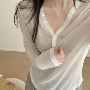 TOMORROW ZWD007 26年早春多巴胺春日显瘦显薄鸡心领扣针织衫