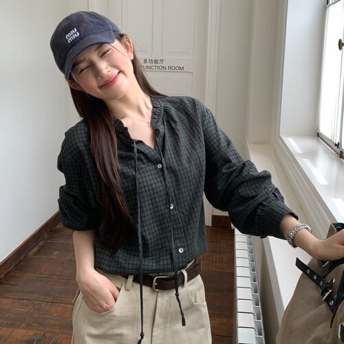MOGE-约复古法式木耳系领口格子小衫简约通勤韩女ins感小衫M26983