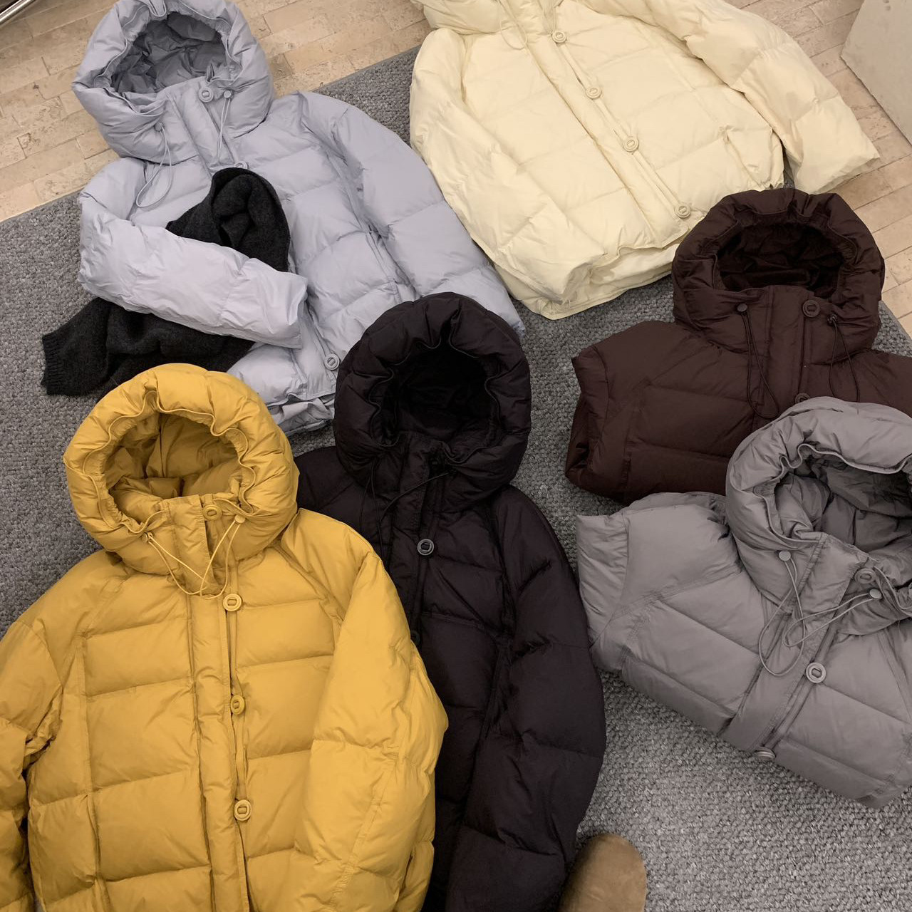 香雪雅-韩版连帽宽松休闲保暖羽绒服外套5-826