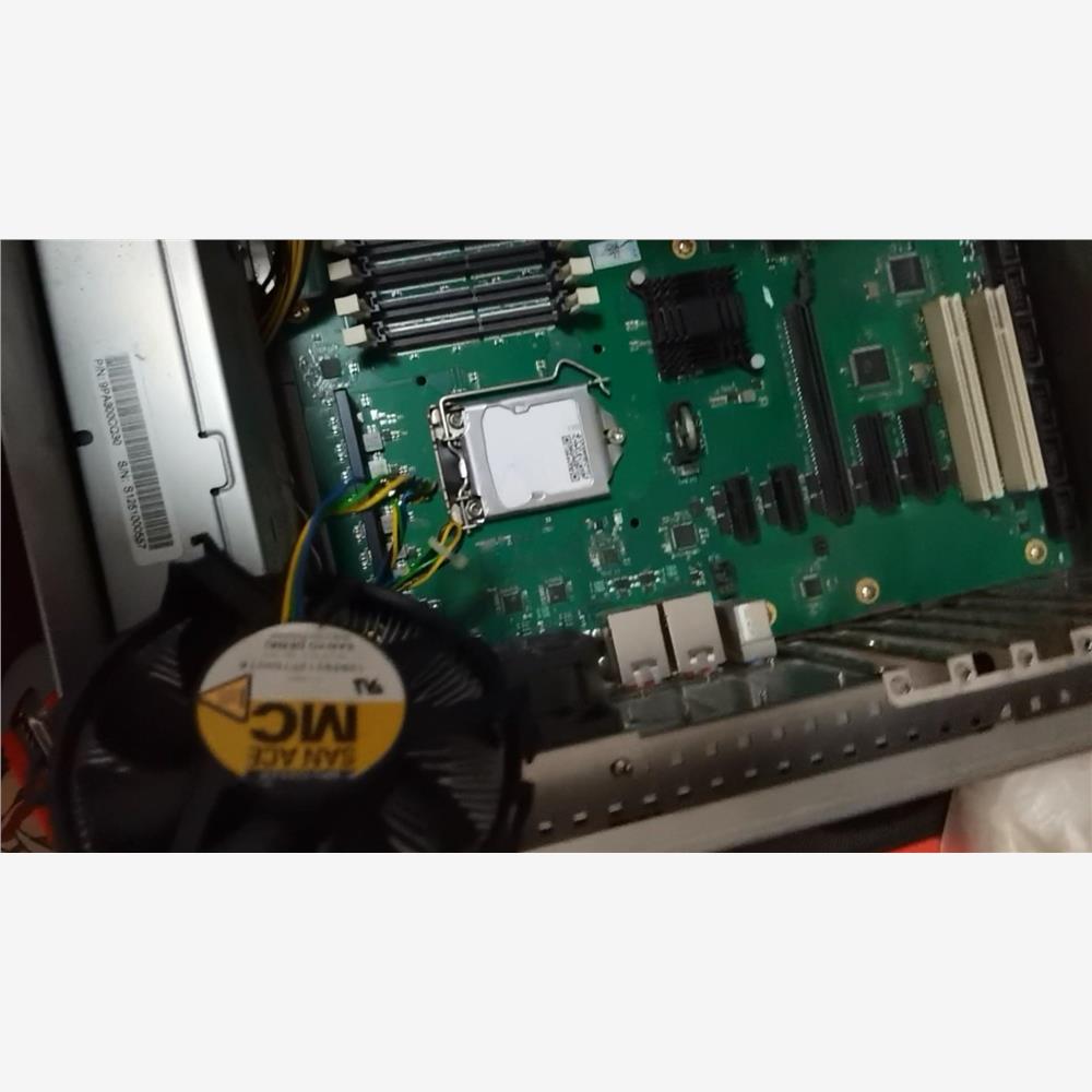 议价倍福，C6640-0060的主板。没有CPU，硬盘，内存。C