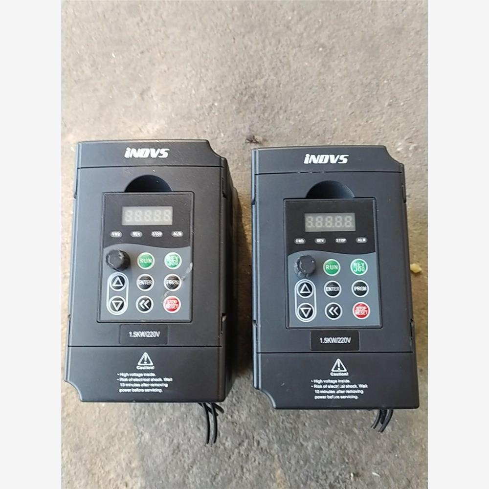 议价英捷思1.5KW  220V 变频器Y500-Y0015M1