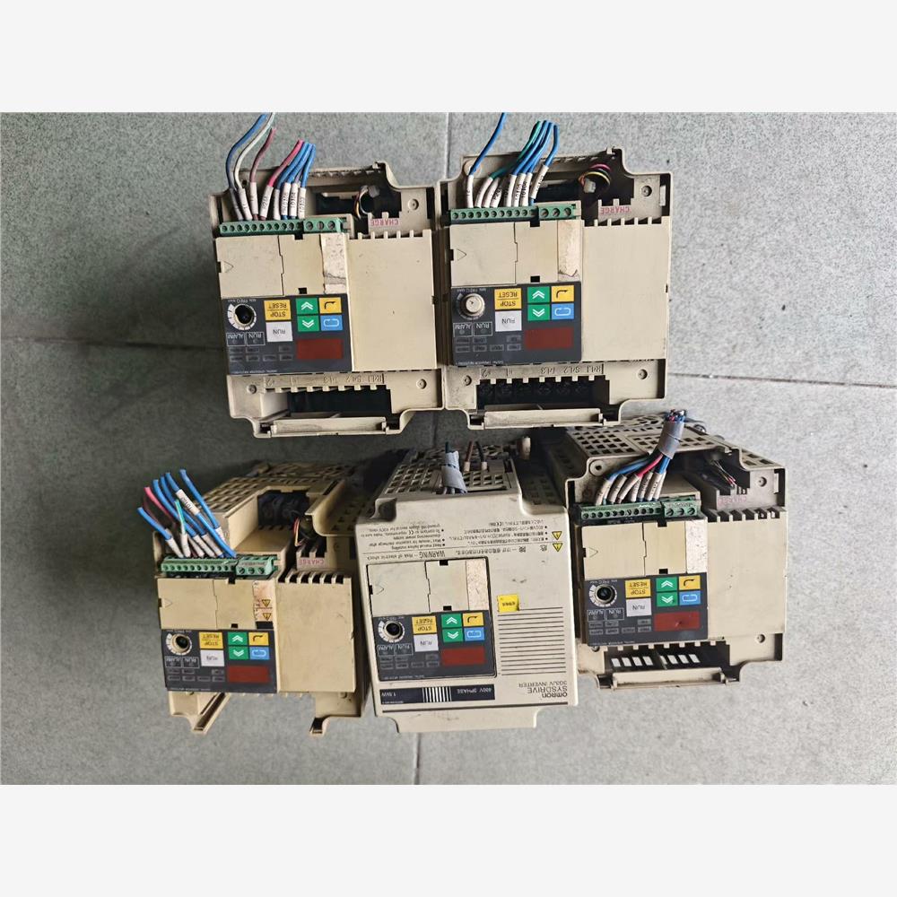 议价3G3JV-A4015 实物拍照，剪线的，，