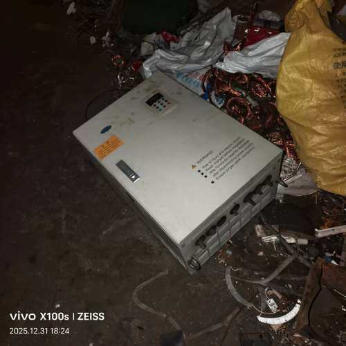 议价蓝海华腾V5-H-4T110G-HQ变频器，110KW重载型