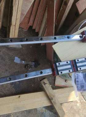 议价直线导轨，hgh25ca，长1600毫米，一套配六个滑块，口