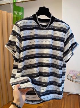 大码女装慵懒感黑白撞色条纹t恤短袖2025新款宽松轻薄透气上衣夏