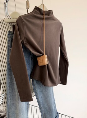 咖色半高领打底衫女秋冬2026新款加厚保暖内搭高级感德绒上衣女