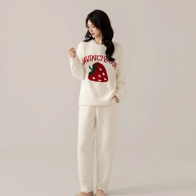 芬达奇秋冬半边绒草莓保暖睡衣女冬季新款长袖加厚加绒家居服女装