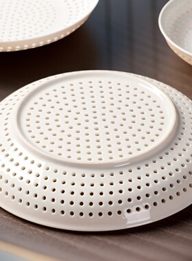 陶瓷多孔蒸盘饺子包子五谷杂粮海鲜沥水圆盘多场景细小孔圆形蒸盘