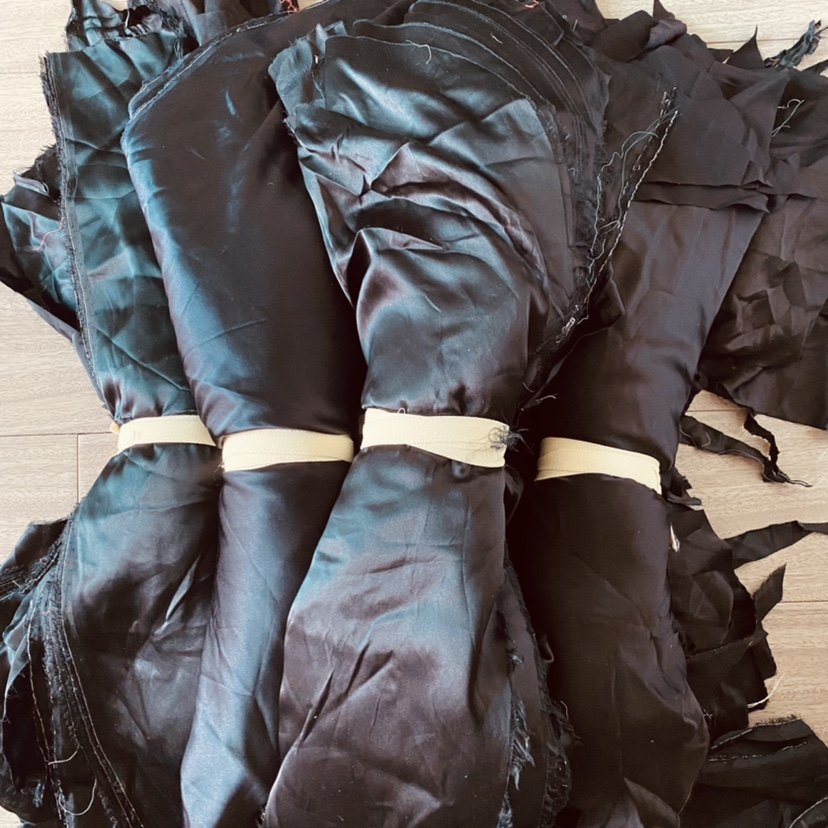 黑色零头布料刀口真丝素绉缎拼婴儿衣服100%桑蚕丝面料可DIY手工,居家布艺,海绵垫/布料/面料/手工diy,淘宝优惠券,粉丝福利购,淘宝优惠卷