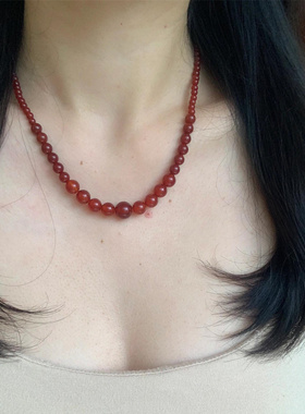 简约复古显白红色仿玛瑙项链高级