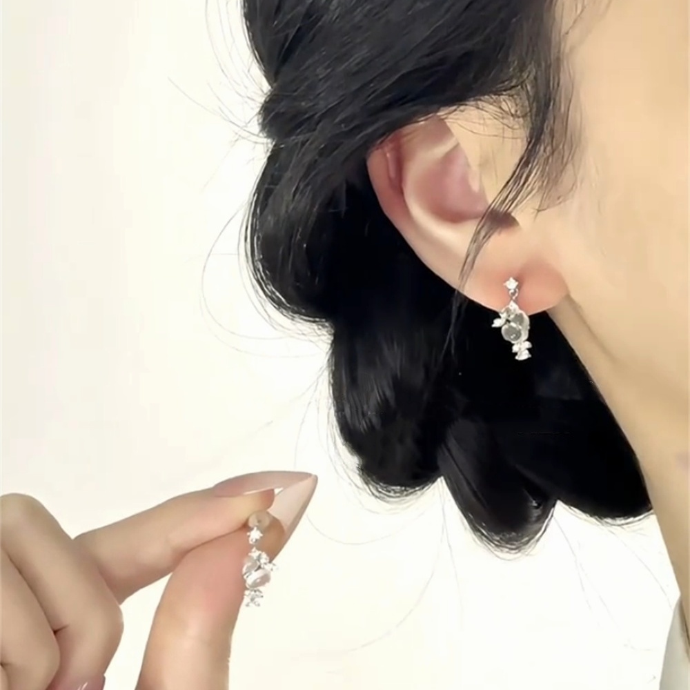 YFEIFEIE新中式白冰玻璃种耳钉耳环女仿翡翠玉髓枝叶缠绕葫芦耳饰