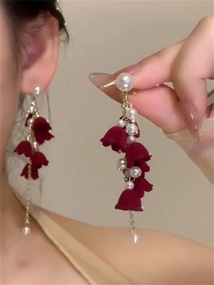 复古植绒铃兰花朵流苏耳环