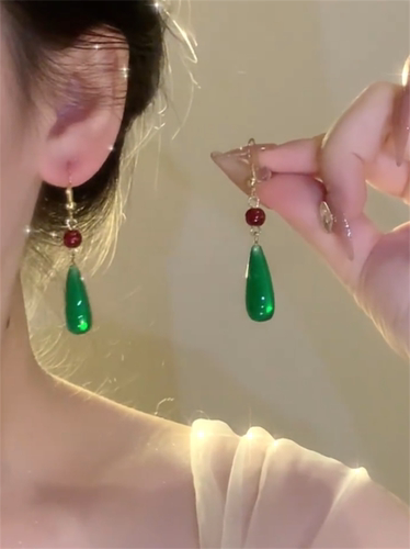 玉髓水滴耳环女中式国风