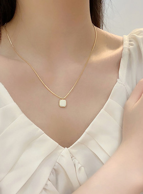 新款钛钢金色项链女欧美时尚锁骨